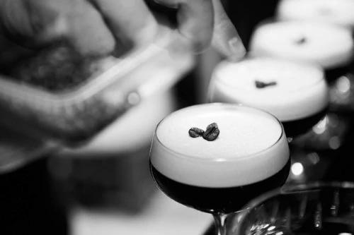 Espresso Martini fra Copenhagen Cocktail Academy til online kaffekursus